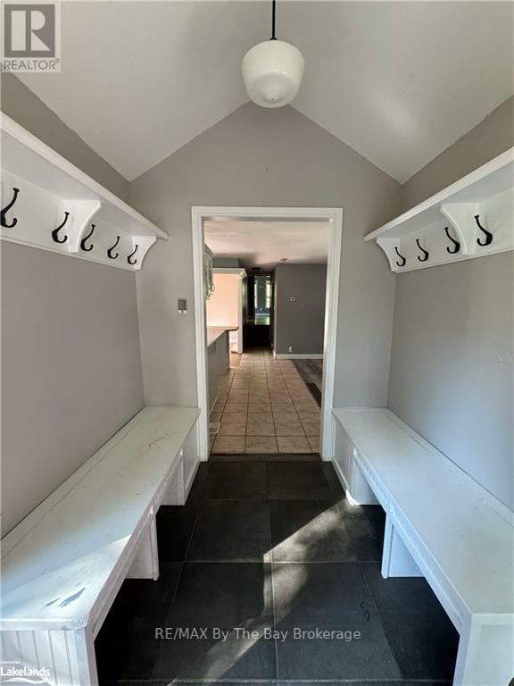 56 Smallman Drive, Wasaga Beach, Ontario  L9Z 1L1 - Photo 4 - S10895533