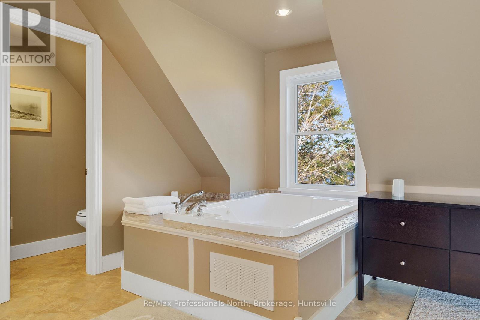 86 Lynx Drive, Kearney, Ontario  P0A 1M0 - Photo 31 - X10434318