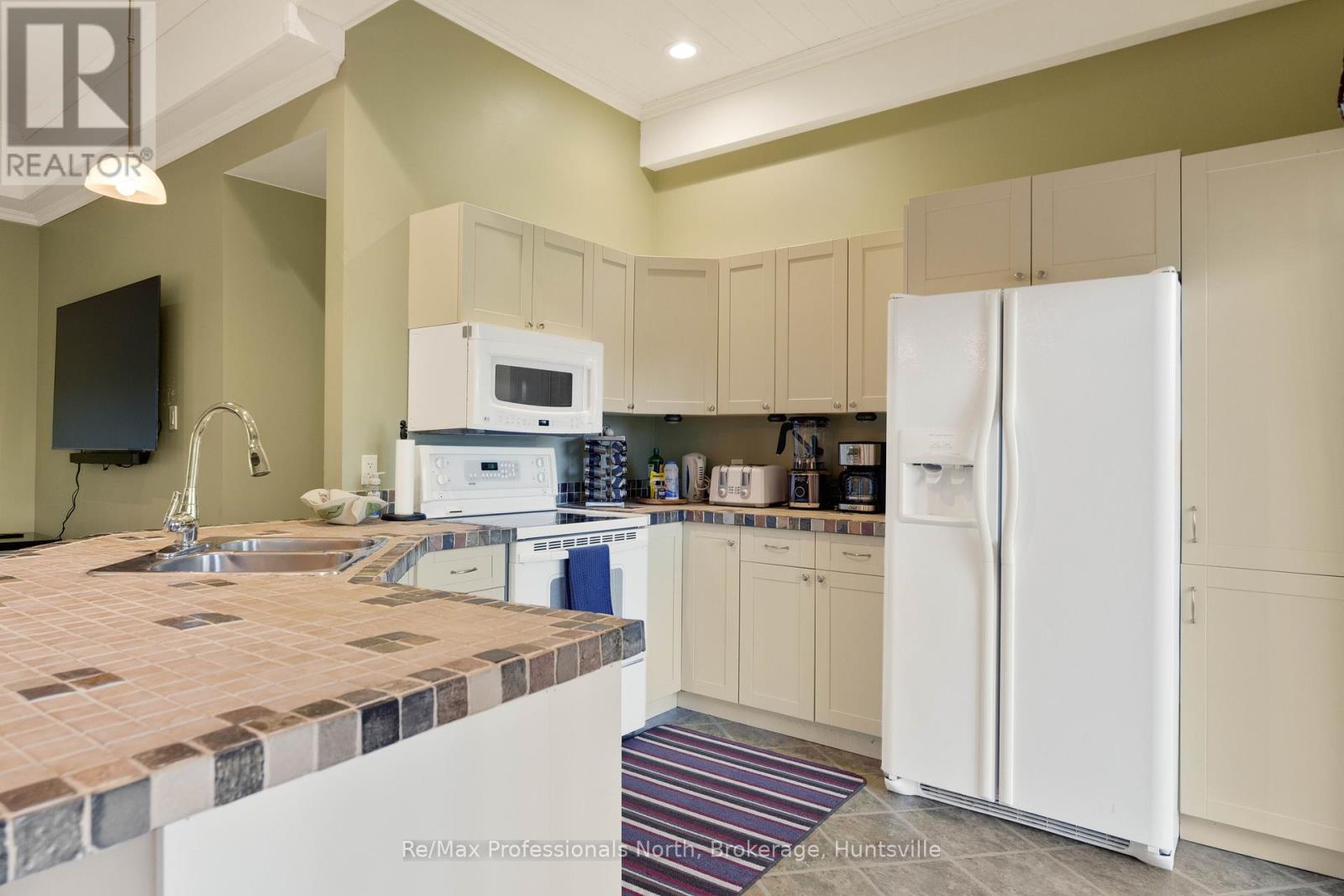 86 Lynx Drive, Kearney, Ontario  P0A 1M0 - Photo 36 - X10434318