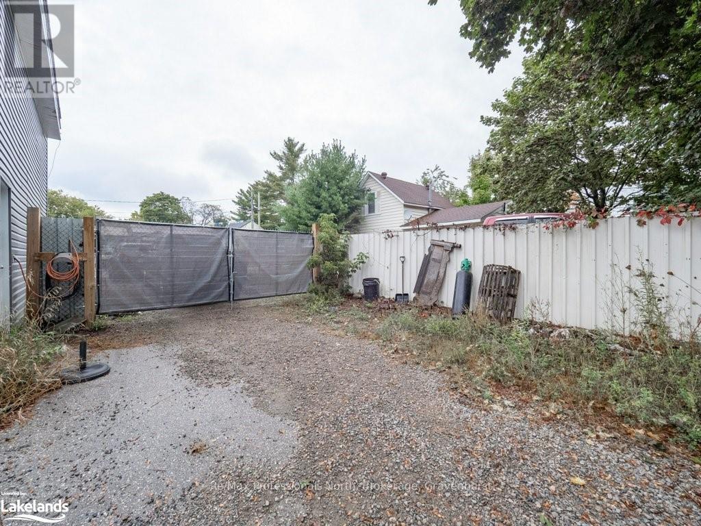 141 Phillip Street E, Gravenhurst (Muskoka (S)), Ontario  P1P 1J4 - Photo 37 - X10434591