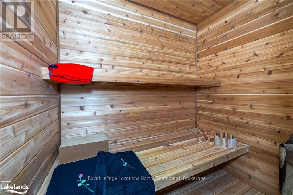 304399 South Line, West Grey, Ontario  N0C 1K0 - Photo 23 - X10434856