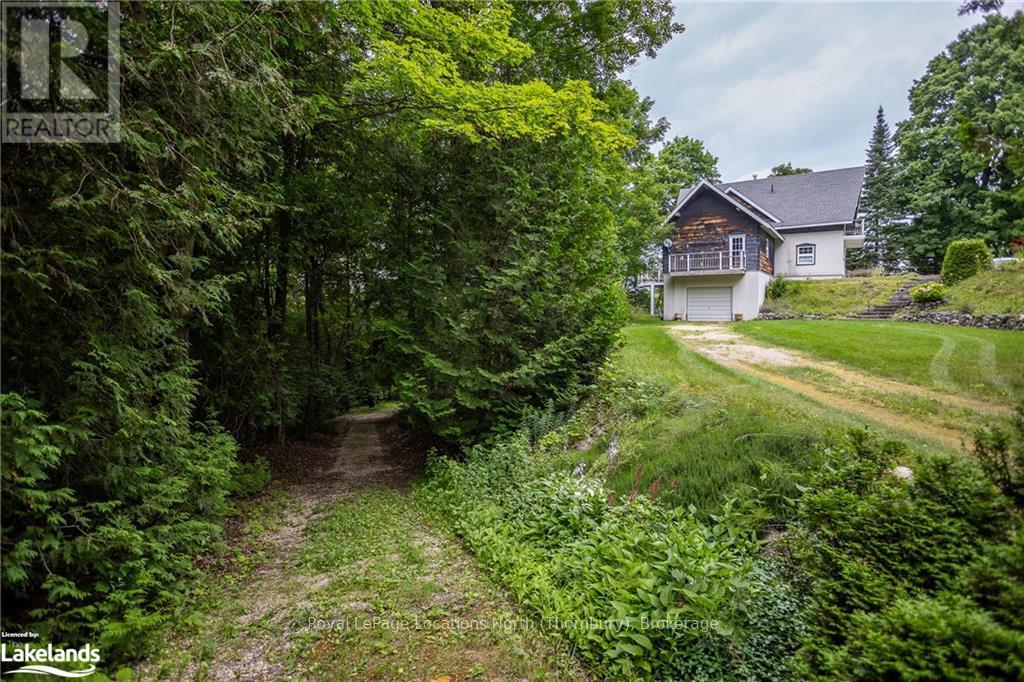 304399 South Line, West Grey, Ontario  N0C 1K0 - Photo 4 - X10434856