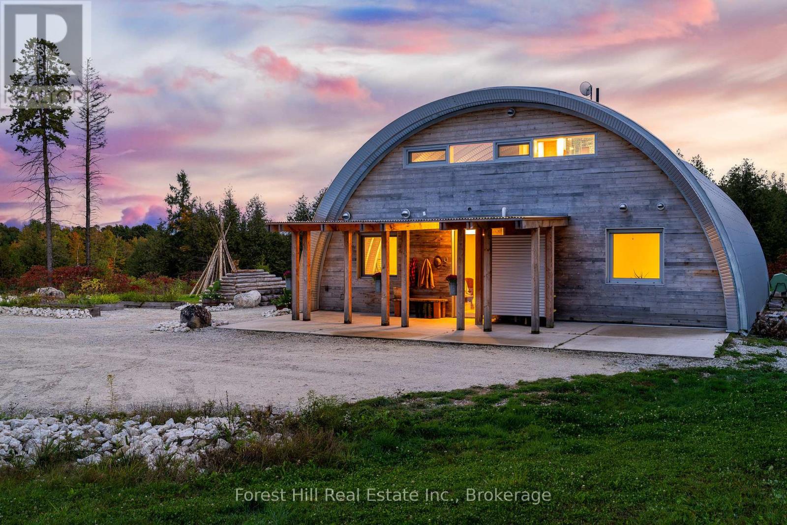 429697 8th Concession B Road, Grey Highlands, Ontario  N0C 1M0 - Photo 2 - X10435569