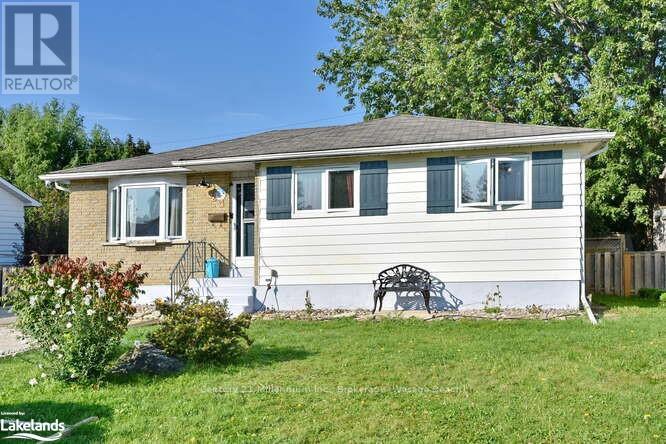 24 Mason Road, Collingwood, Ontario  L9Y 4E3 - Photo 3 - S10436037