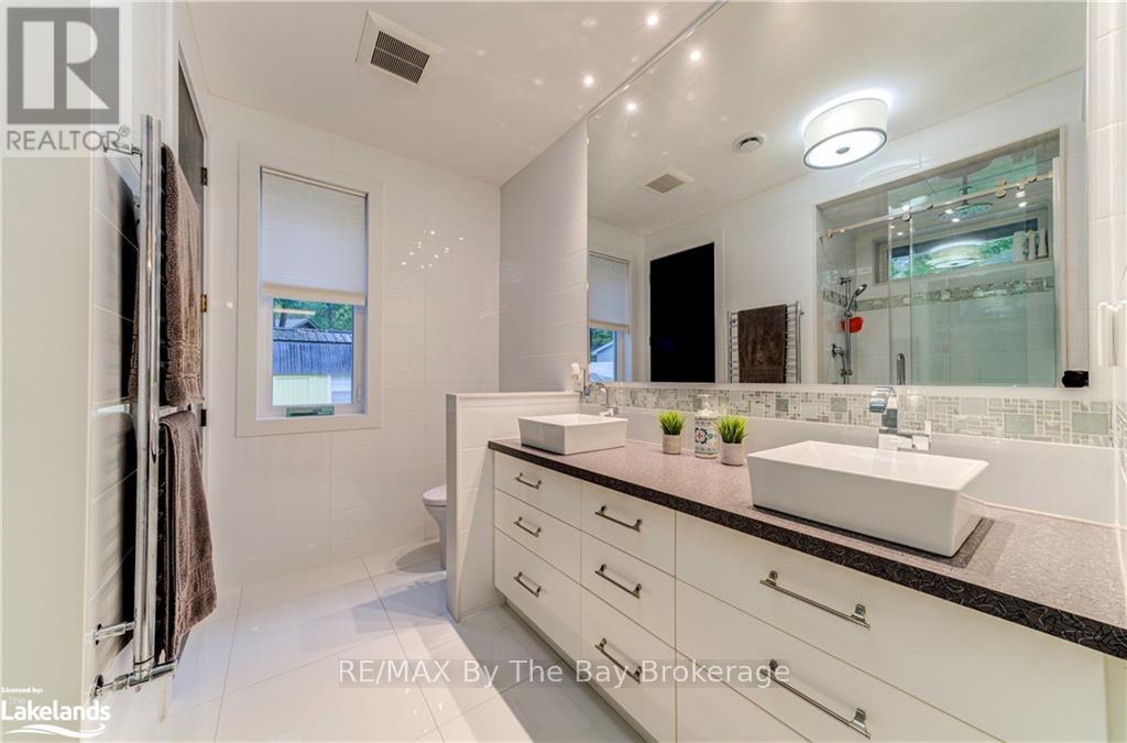 656 Oxbow Park Drive, Wasaga Beach, Ontario  L9Z 2V2 - Photo 19 - S10438394