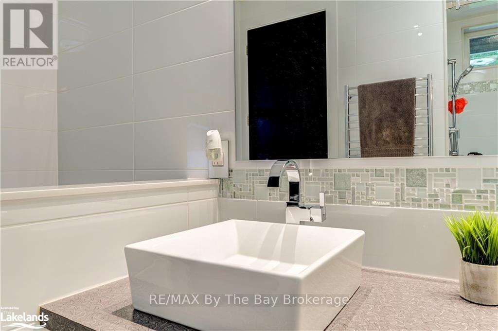 656 Oxbow Park Drive, Wasaga Beach, Ontario  L9Z 2V2 - Photo 22 - S10438394