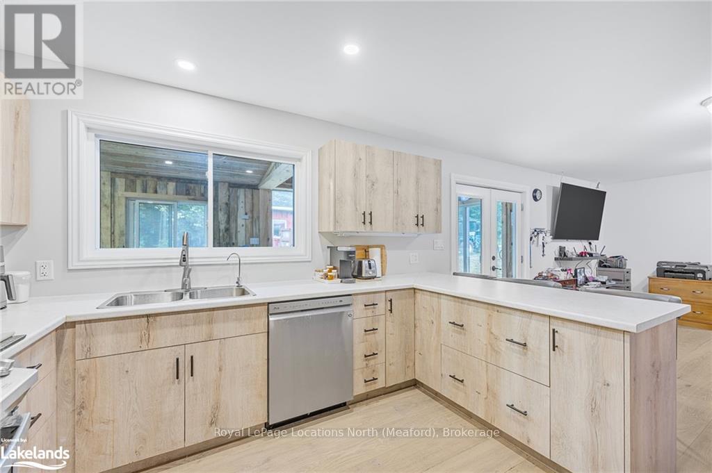 797176 East Back Line, Chatsworth, Ontario  N0H 1G0 - Photo 8 - X10435891