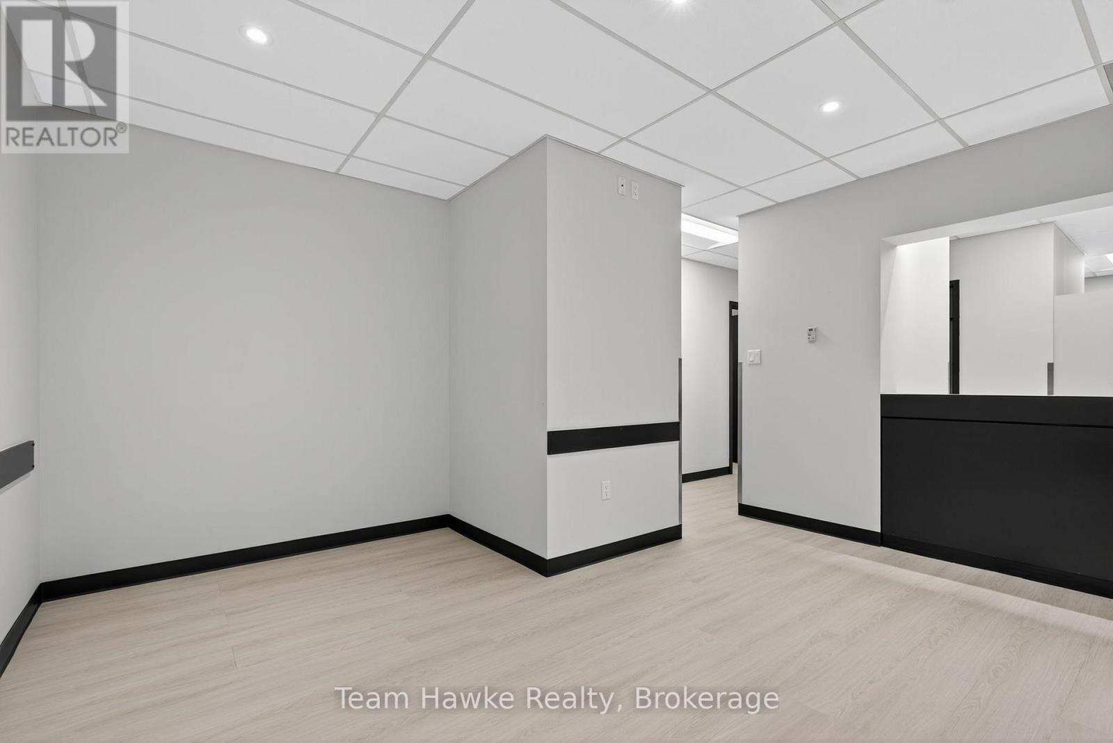 204 - 240 Penetanguishene Road, Midland, Ontario  L4R 4P4 - Photo 17 - S10437600