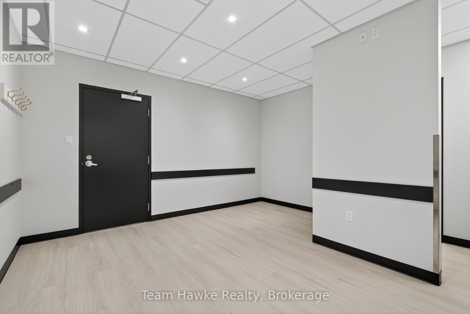 204 - 240 Penetanguishene Road, Midland, Ontario  L4R 4P4 - Photo 18 - S10437600