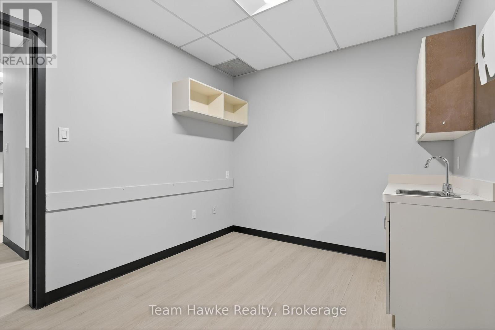 204 - 240 Penetanguishene Road, Midland, Ontario  L4R 4P4 - Photo 25 - S10437600