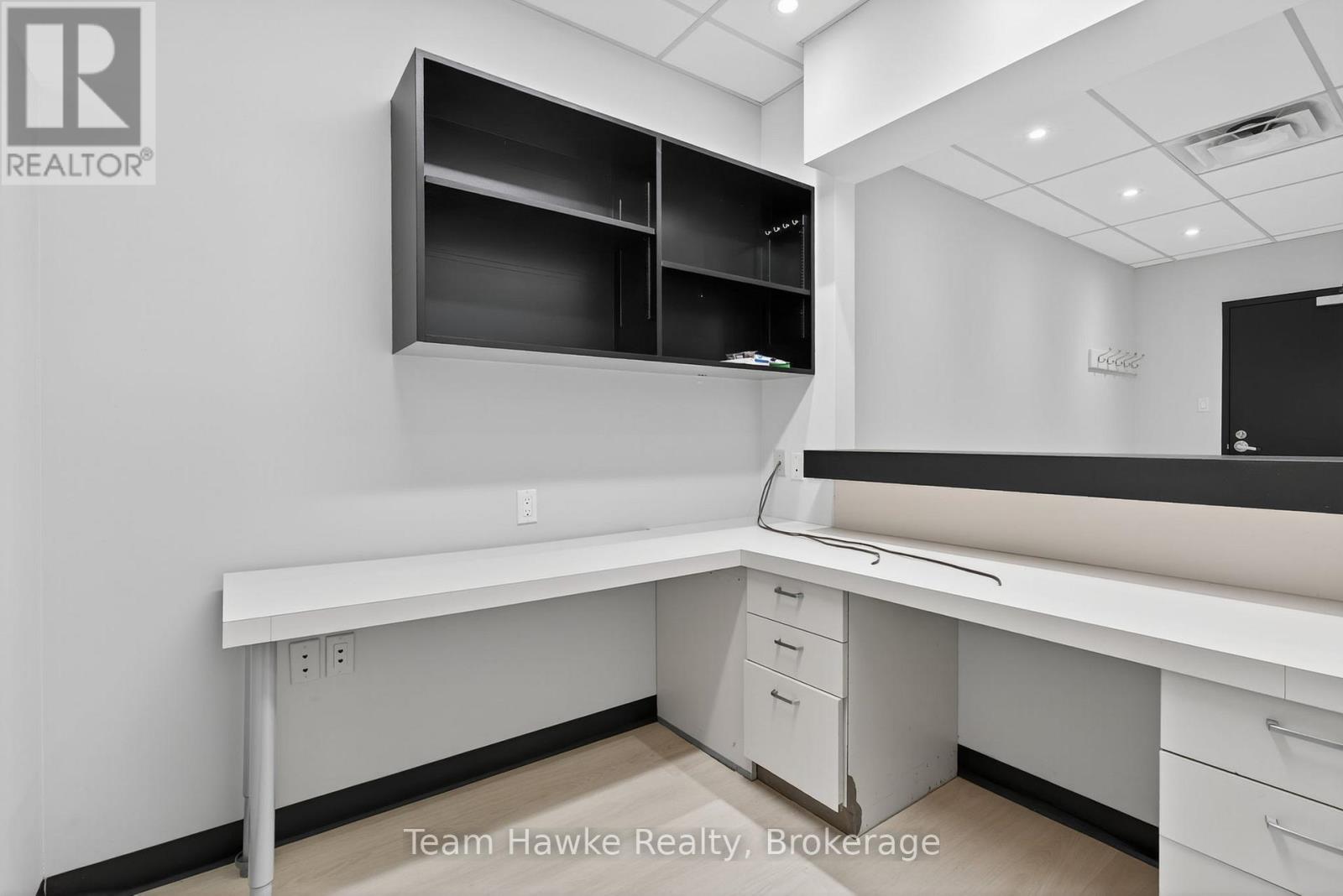 204 - 240 Penetanguishene Road, Midland, Ontario  L4R 4P4 - Photo 27 - S10437600