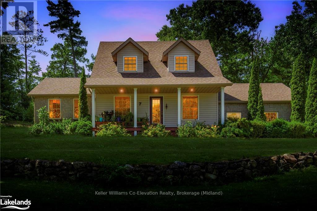 7 Andrew Court, Wasaga Beach, Ontario  L9Z 1J2 - Photo 1 - S10437918