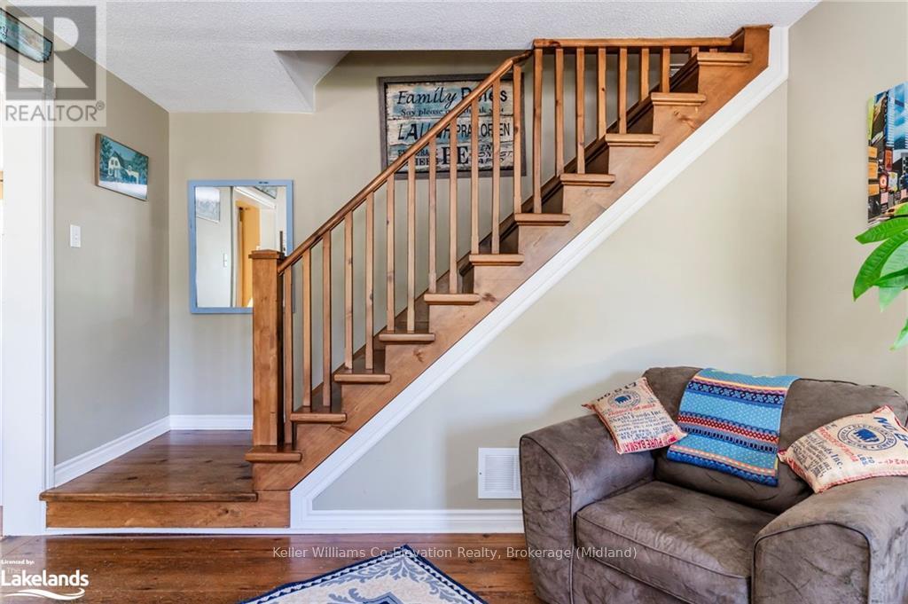 7 Andrew Court, Wasaga Beach, Ontario  L9Z 1J2 - Photo 16 - S10437918