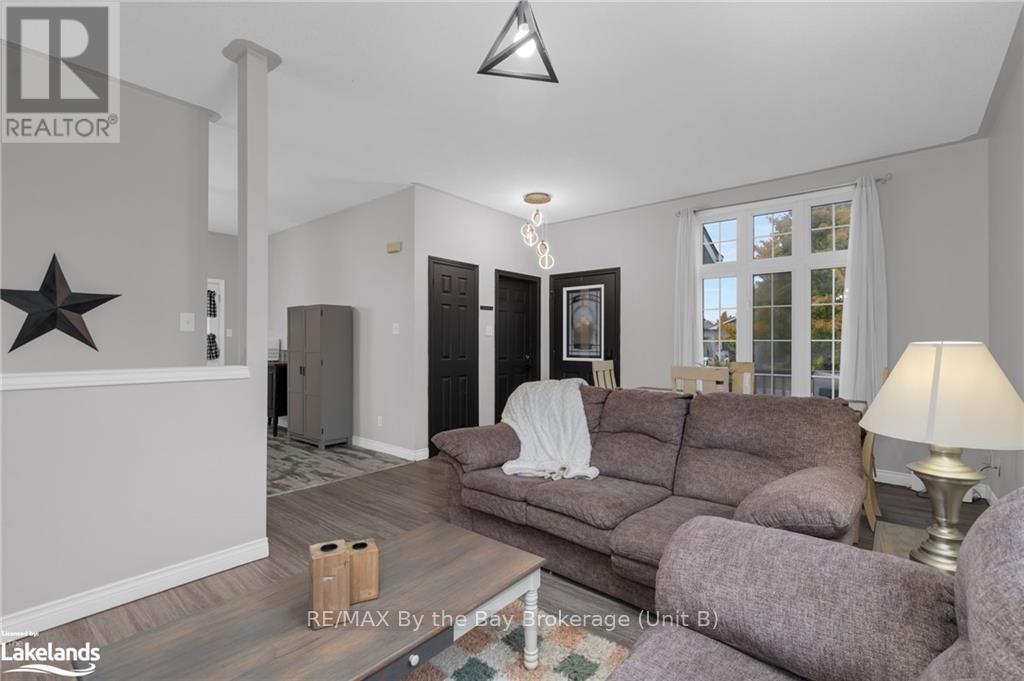 27 Georgias Walk, Tay, Ontario  L0K 2A0 - Photo 11 - S10439856