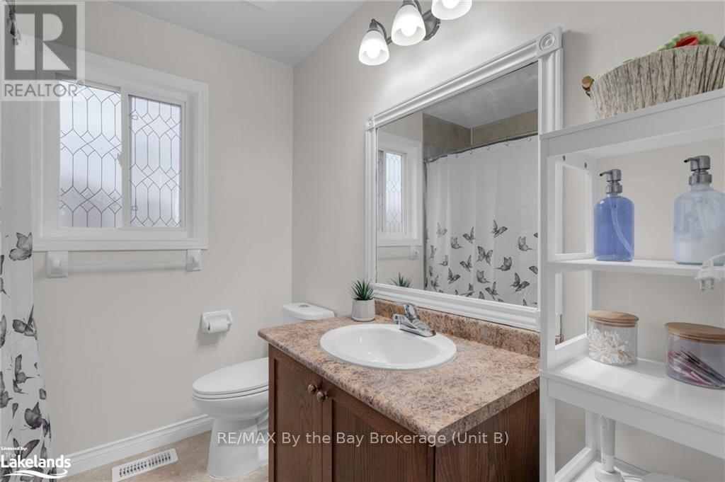 27 Georgias Walk, Tay, Ontario  L0K 2A0 - Photo 15 - S10439856