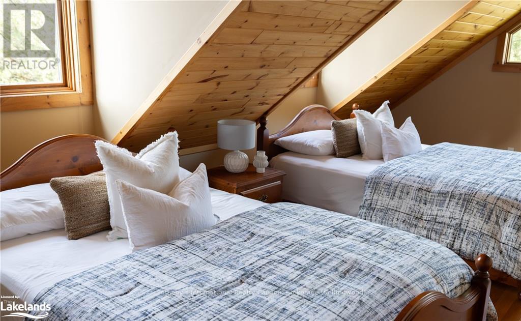 111 Margaret Drive, Blue Mountains, Ontario  L9Y 0T5 - Photo 28 - X10436233