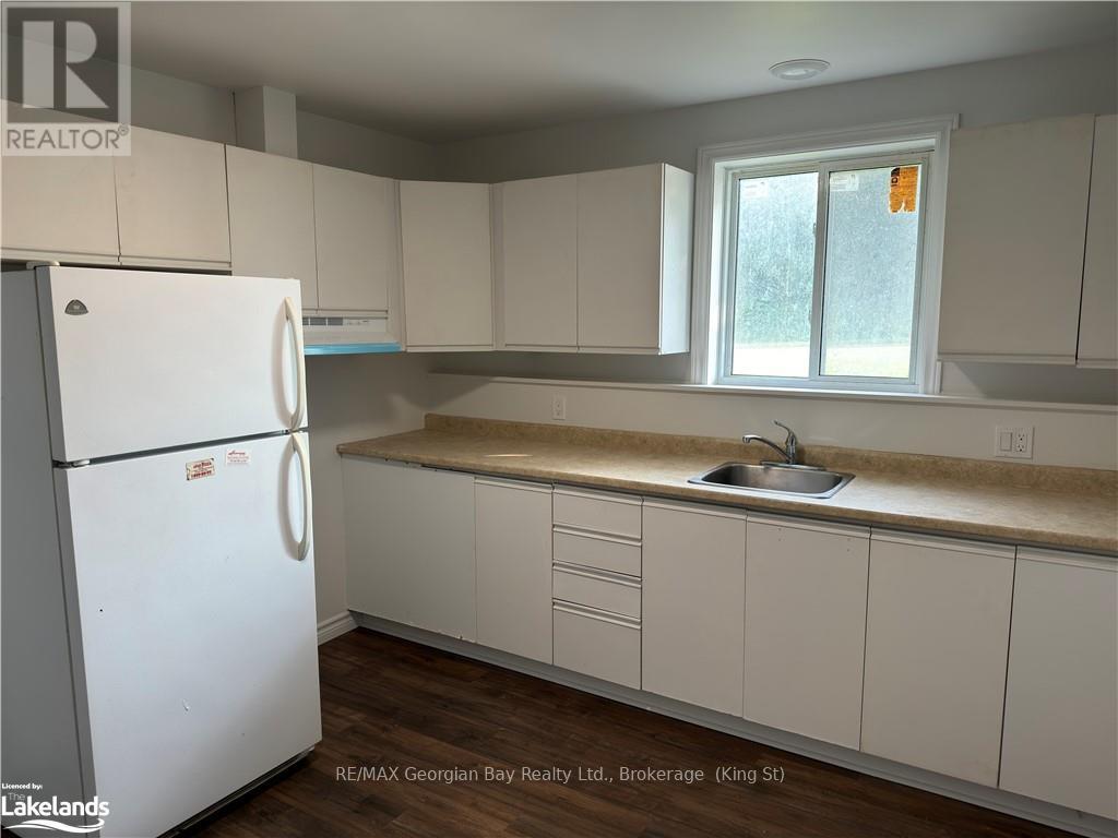 576 William Street, Midland, Ontario  L4R 4Z7 - Photo 2 - S10435541