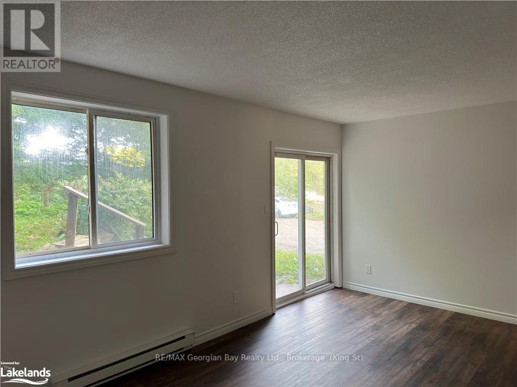 576 William Street, Midland, Ontario  L4R 4Z7 - Photo 5 - S10435541