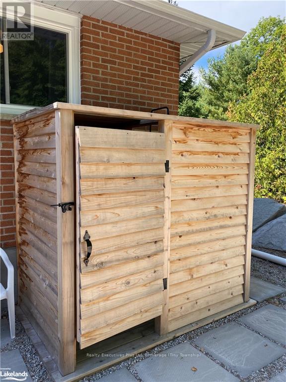 11 Old Trail Rd, Tiny, Ontario  L0L 2T0 - Photo 17 - S10440001