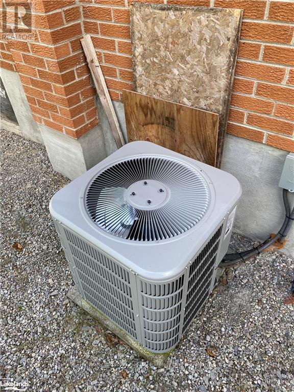 11 Old Trail Rd, Tiny, Ontario  L0L 2T0 - Photo 19 - S10440001