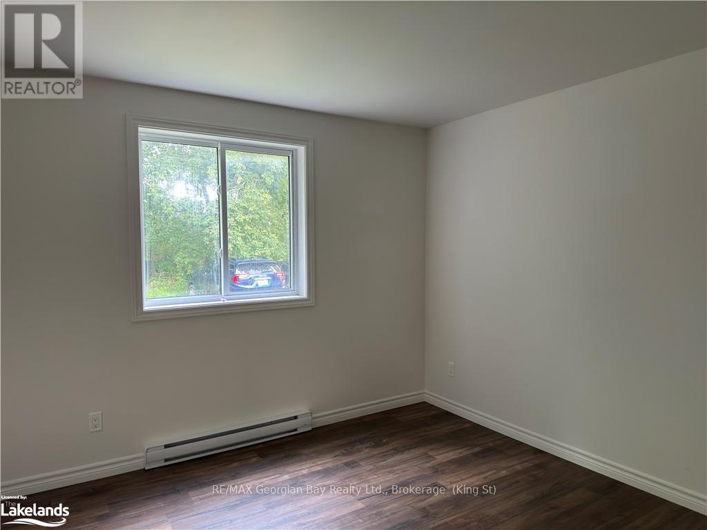 576 William Street, Midland, Ontario  L4R 4Z7 - Photo 8 - S10435541