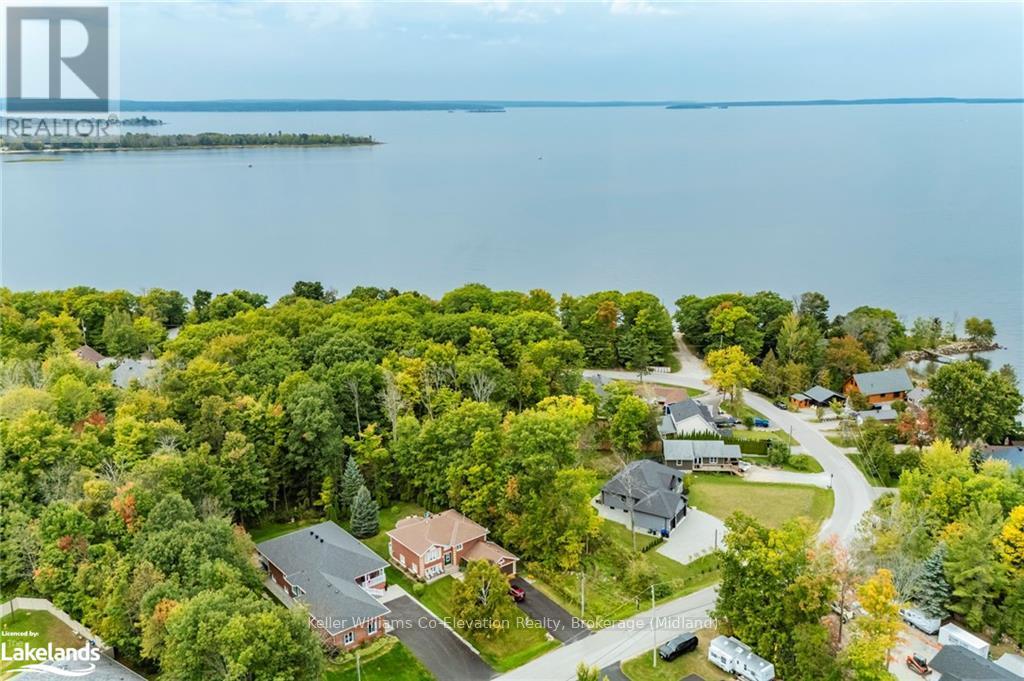 193 Robins Point Road, Tay, Ontario  L0K 2A0 - Photo 2 - S10896139