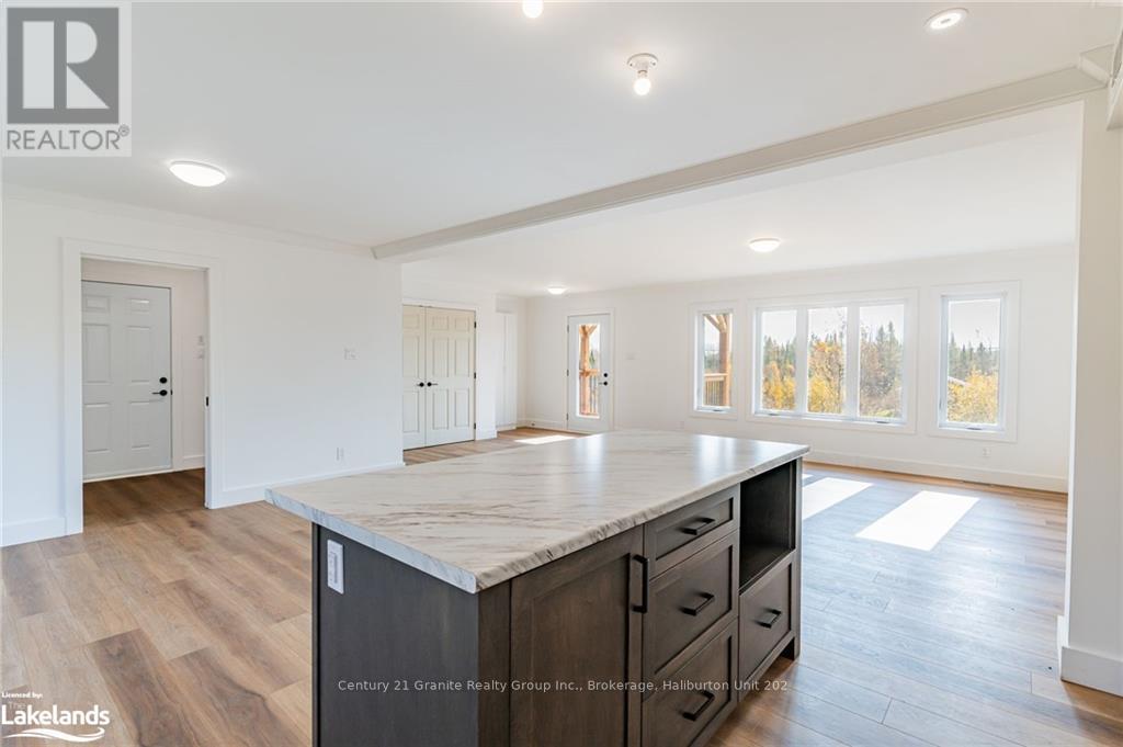 1026 Piper Glen Road, Minden Hills, Ontario  K0M 2K0 - Photo 17 - X10437058