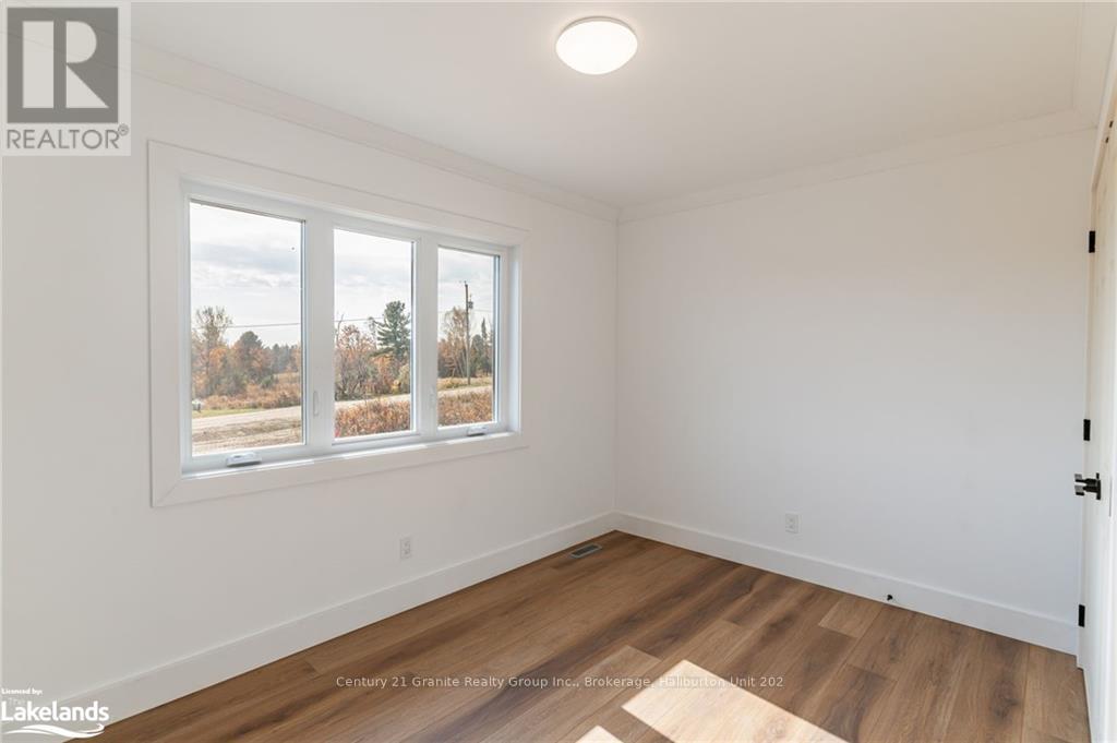 1026 Piper Glen Road, Minden Hills, Ontario  K0M 2K0 - Photo 21 - X10437058