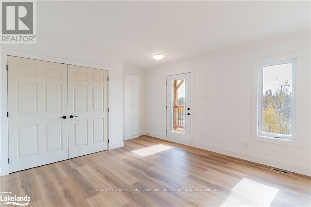 1026 Piper Glen Road, Minden Hills, Ontario  K0M 2K0 - Photo 6 - X10437058