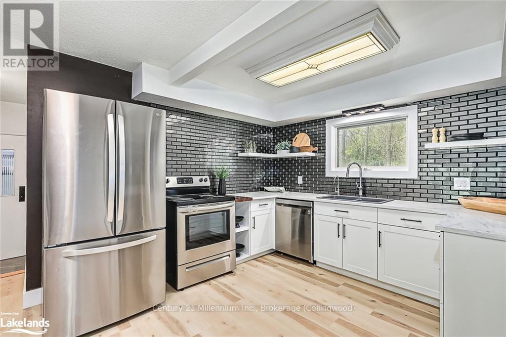 6278 Vancise Court, Clearview, Ontario  L9Z 2G5 - Photo 2 - S10438164