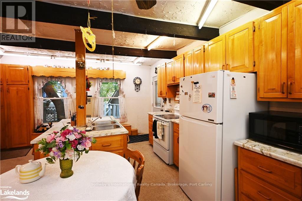 42 Bay Street, Parry Sound, Ontario  P2A 1S5 - Photo 13 - X10437099