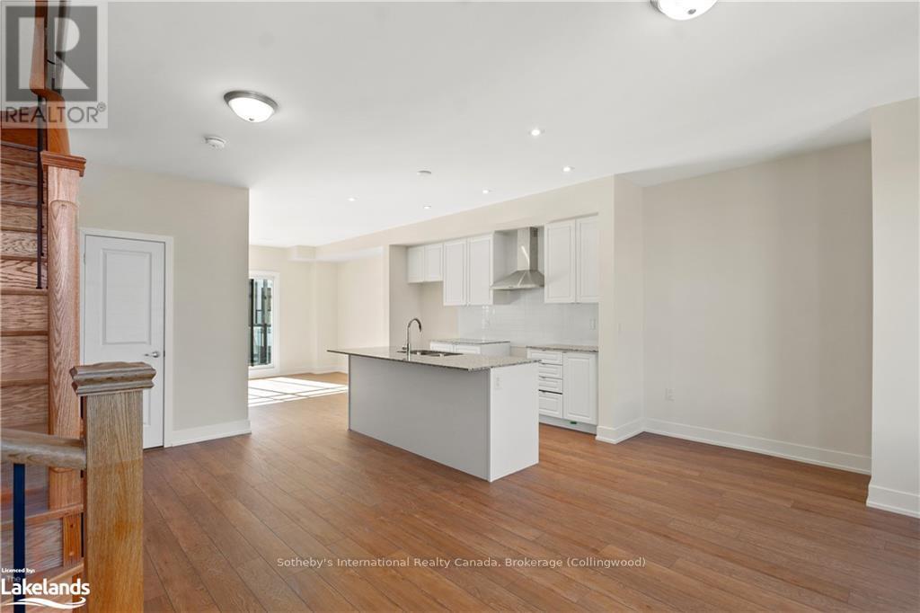 19 Mariner's Pier Way, Orillia, Ontario  L3V 8P4 - Photo 10 - S10438611