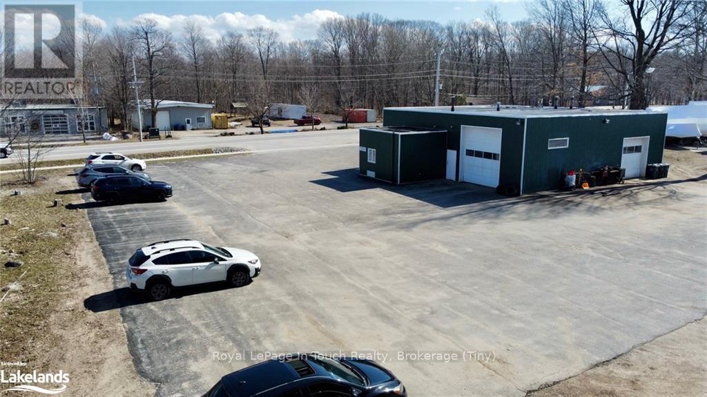 750 Balm Beach Road W, Midland, Ontario  L4R 4K4 - Photo 3 - S10438160