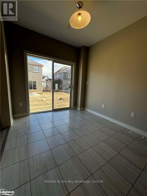 205 Clipper Drive, Clearview (Stayner), Ontario  L0M 1S0 - Photo 9 - S10437256