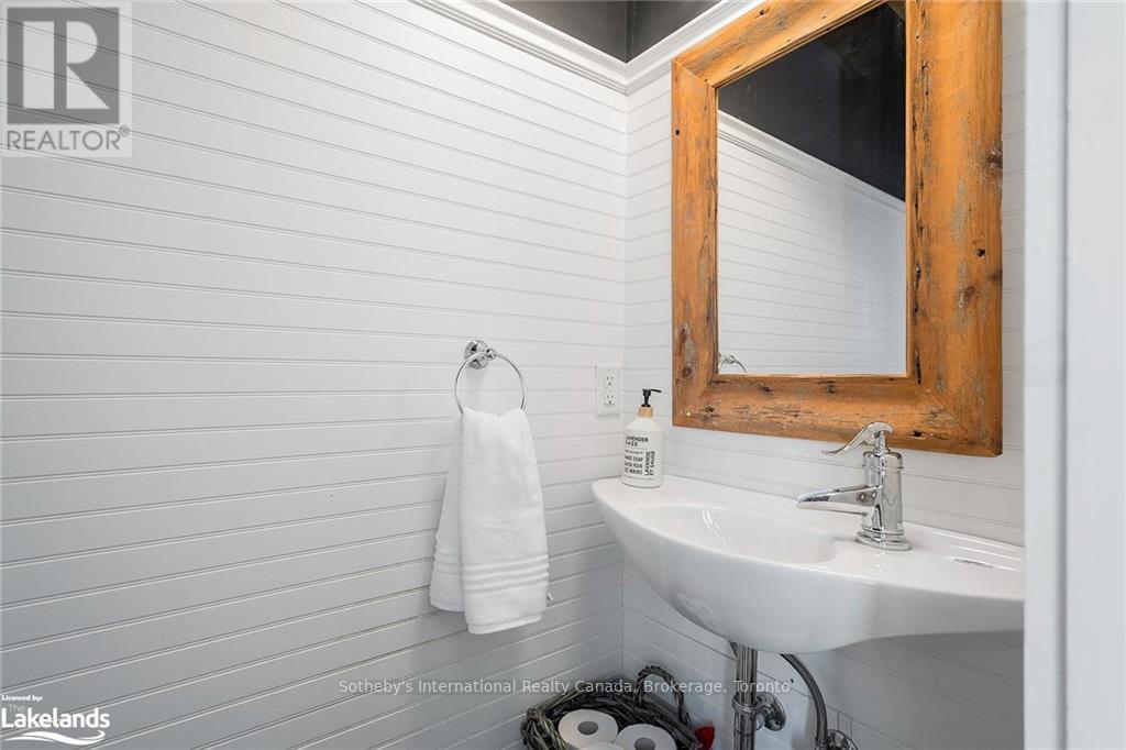 129 Snowbridge Way, Blue Mountains, Ontario  L9Y 0V1 - Photo 19 - X10437851