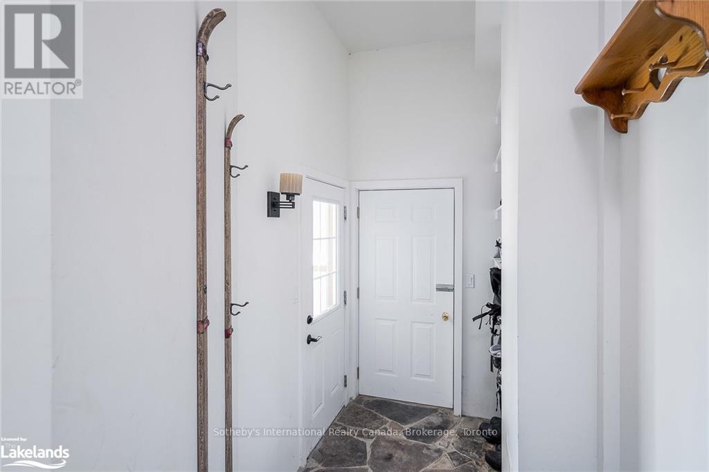 129 Snowbridge Way, Blue Mountains, Ontario  L9Y 0V1 - Photo 20 - X10437851
