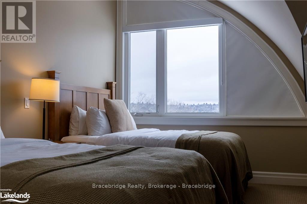 T202-D1 - 1869 Muskoka Road 118 W, Muskoka Lakes, Ontario  P1L 1W8 - Photo 2 - X10434670