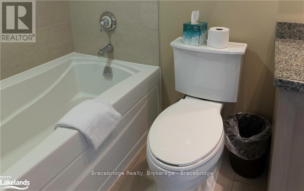 T202-D1 - 1869 Muskoka Road 118 W, Muskoka Lakes, Ontario  P1L 1W8 - Photo 4 - X10434670