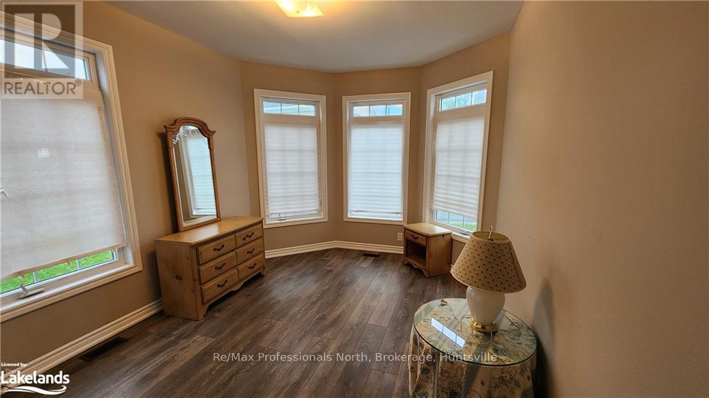 11 Prescott Crescent, Bracebridge (Monck (Bracebridge)), Ontario  P1L 0B7 - Photo 16 - X10437924