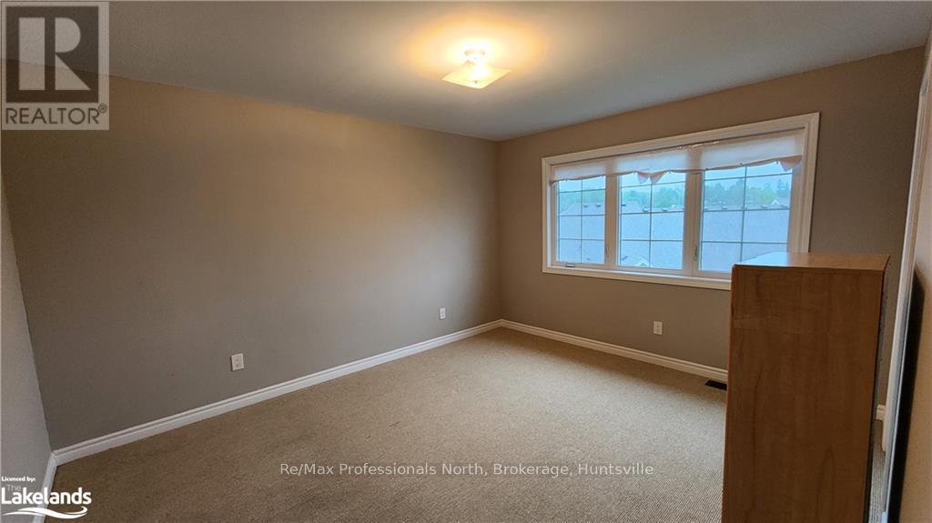 11 Prescott Crescent, Bracebridge (Monck (Bracebridge)), Ontario  P1L 0B7 - Photo 20 - X10437924