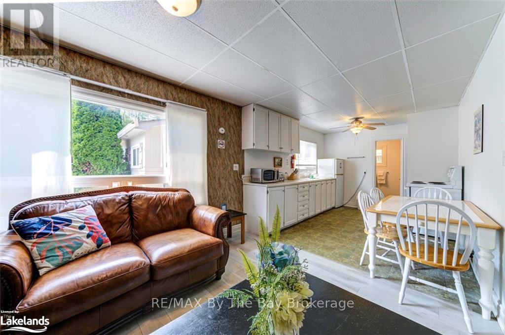 1600 Mosley Street, Wasaga Beach, Ontario  L9Z 2A2 - Photo 14 - S10434845