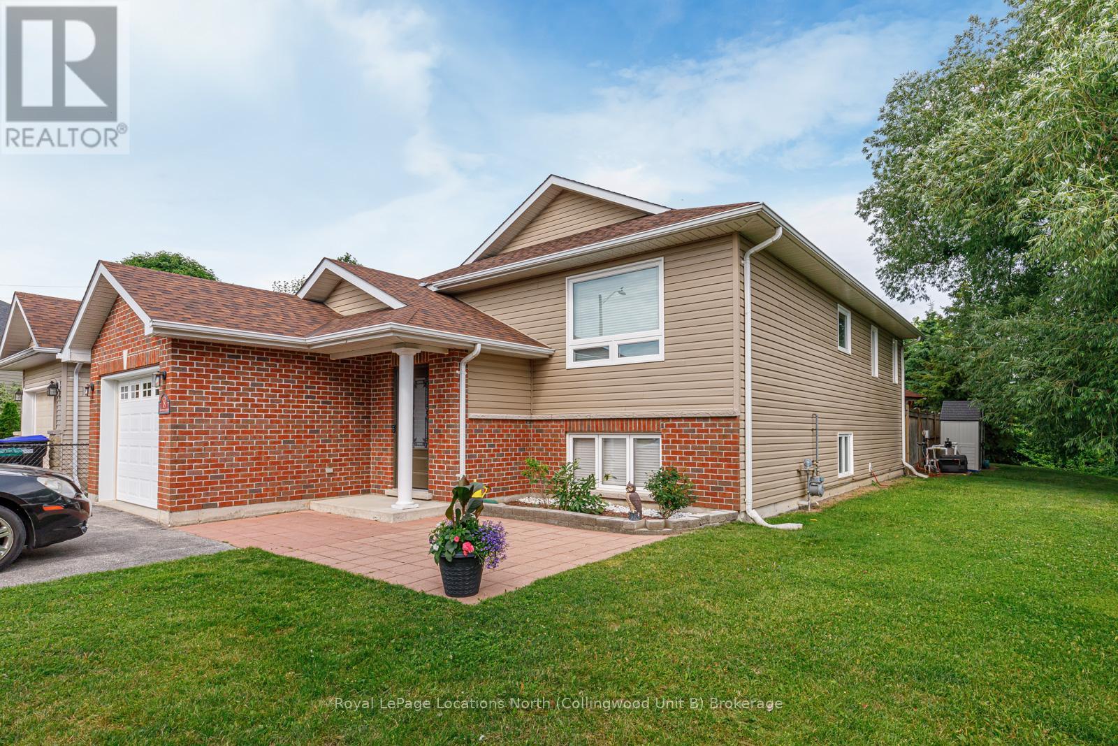18 Shannon Court, Collingwood, Ontario  L9Y 5N9 - Photo 1 - S10435608