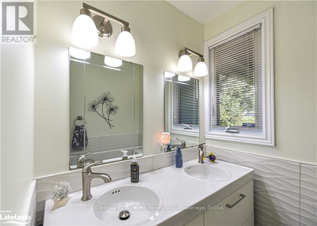 8 Agnes Street, Oro-Medonte (Moonstone), Ontario  L0K 1N0 - Photo 21 - S10439075