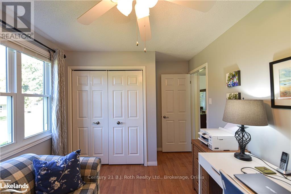 8 Agnes Street, Oro-Medonte (Moonstone), Ontario  L0K 1N0 - Photo 24 - S10439075