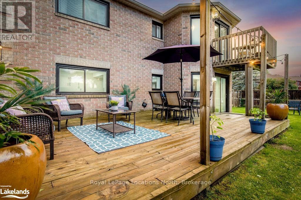 1 Timberland Crescent, Wasaga Beach, Ontario  L9Z 1G7 - Photo 3 - S10896183