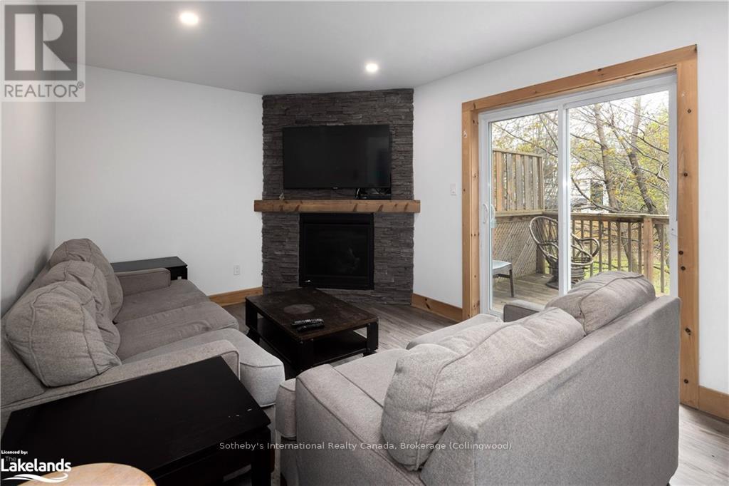 210 Arlberg Crescent, Blue Mountains, Ontario  L9Y 0M1 - Photo 17 - X10434871