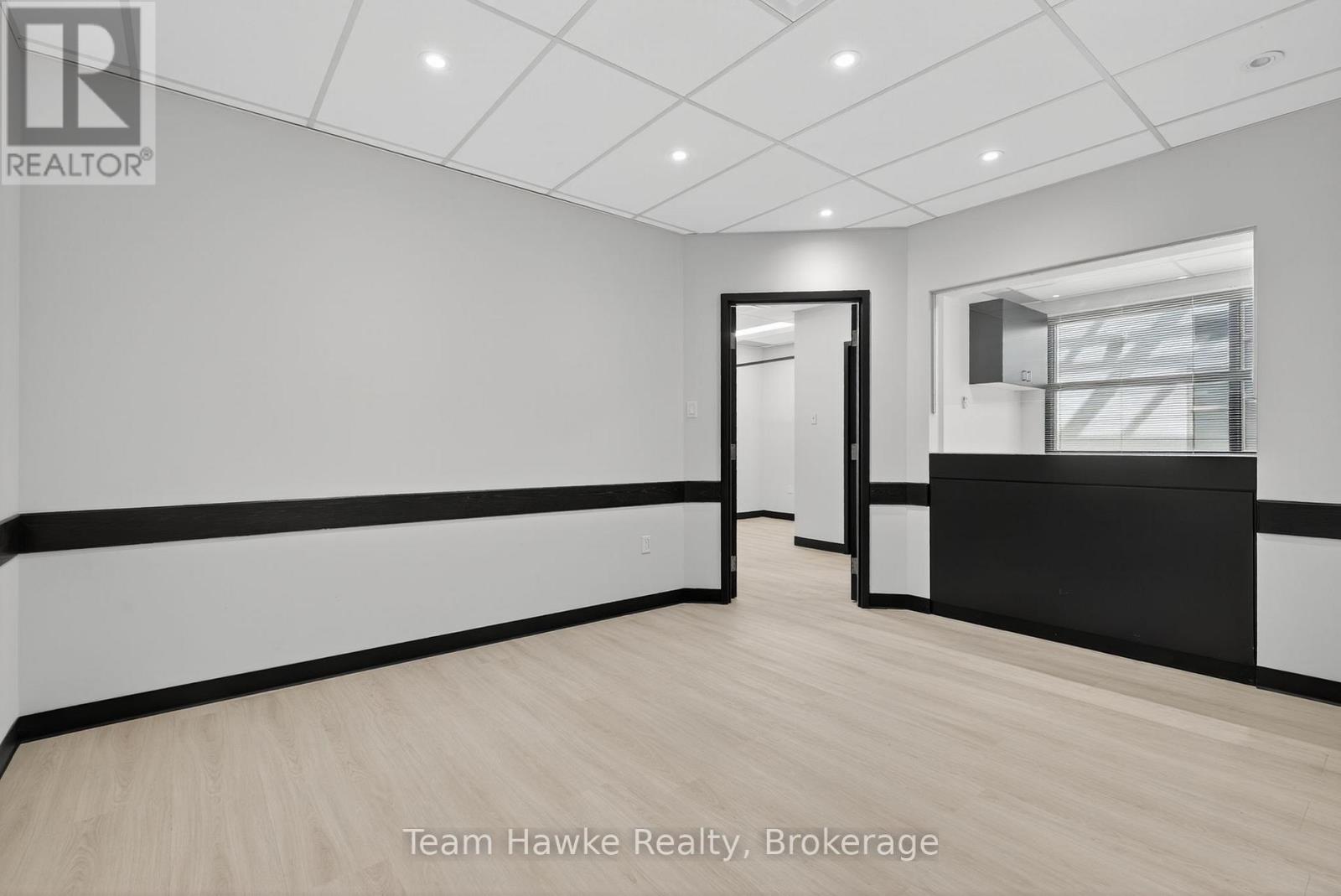 206 - 240 Penetanguishene Road, Midland, Ontario  L4R 4P4 - Photo 19 - S10437488