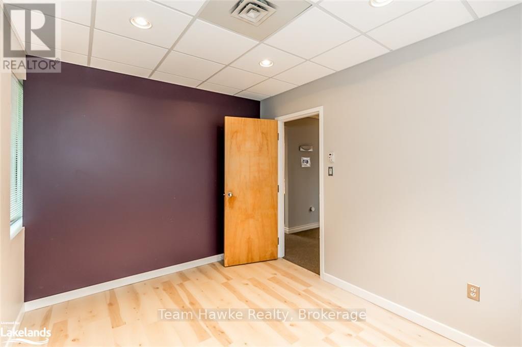 203 - 240 Penetanguishene Road, Midland, Ontario  L4R 4P4 - Photo 18 - S10896284
