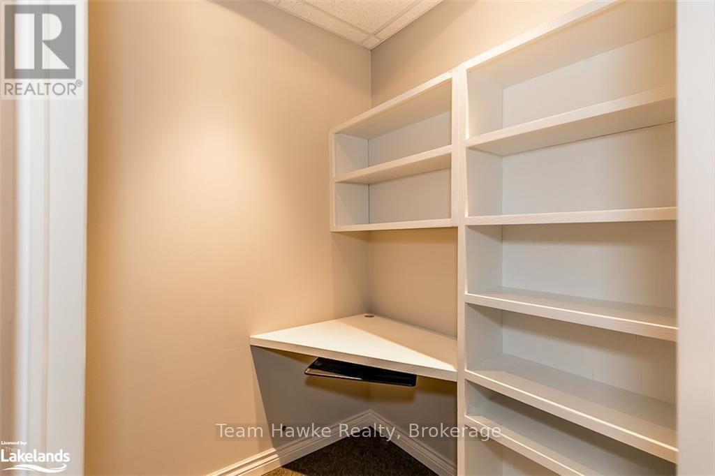 203 - 240 Penetanguishene Road, Midland, Ontario  L4R 4P4 - Photo 37 - S10896284