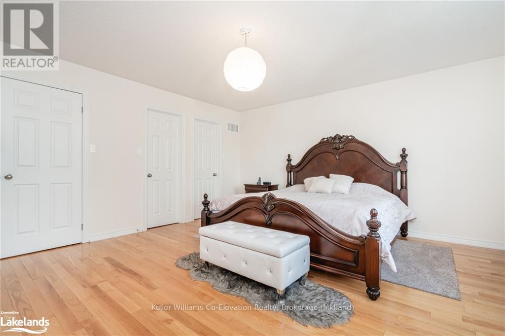 26 Homerton Avenue, Richmond Hill, Ontario  L4E 0W2 - Photo 18 - N10437405